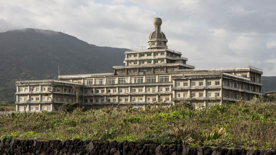 The Rise and Unravelling of the Hachijo Royal Hotel - RIDGELINEIMAGES.com