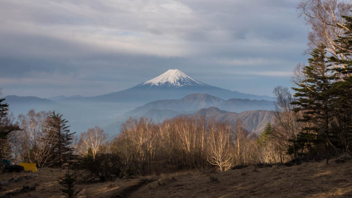 Mt Gangaharasuriyama 雁ヶ腹摺山 Ridgeline Images
