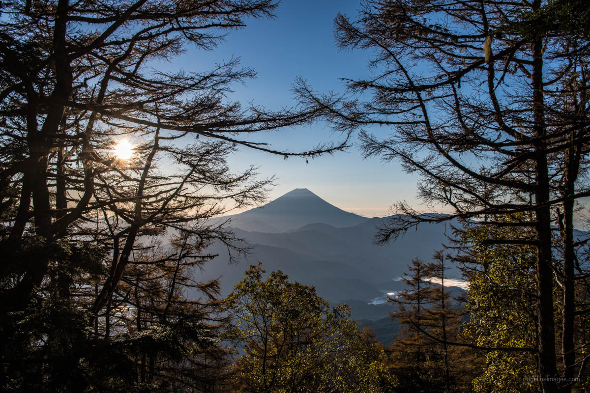Mt. Kushigata 櫛形山 - RIDGELINEIMAGES.com